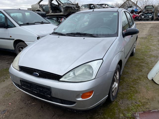 bontott FORD FOCUS I Homlokfal (Üres lemez)