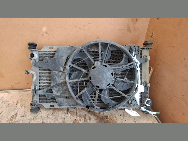 bontott FORD FOCUS I Hűtő Ventilátor(ok), Radiátor(ok) Szett