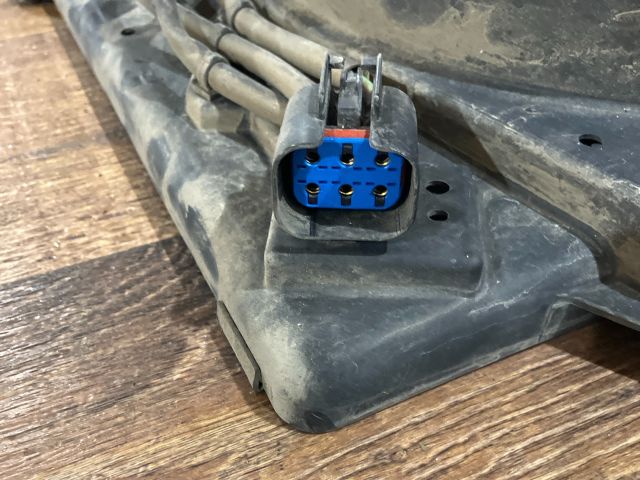 bontott FORD FOCUS I Hűtőventilátor