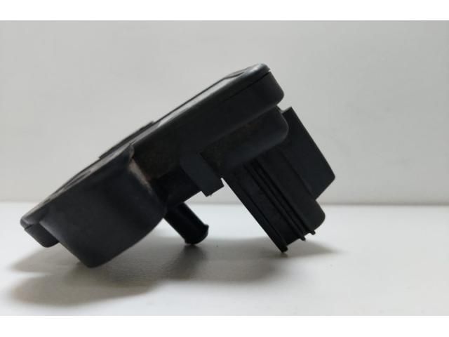 bontott FORD FOCUS I Jeladó (Magában)