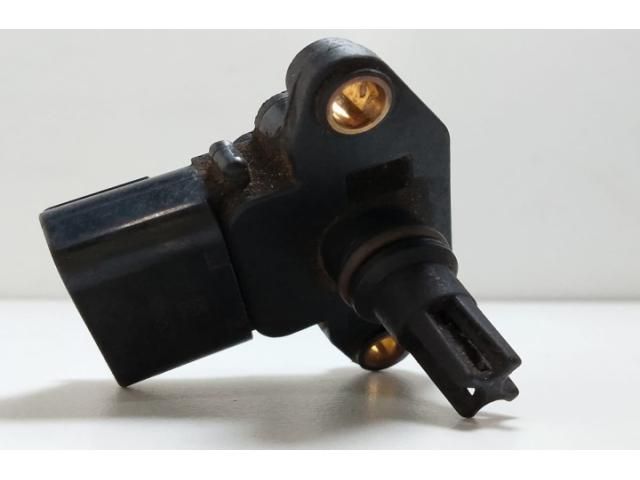 bontott FORD FOCUS I Jeladó (Magában)