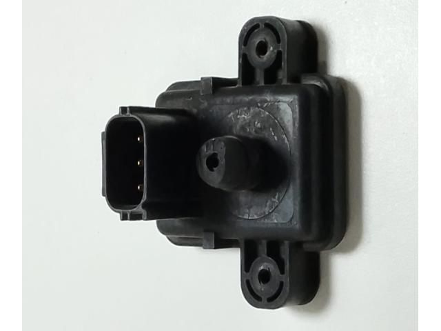 bontott FORD FOCUS I Jeladó (Magában)