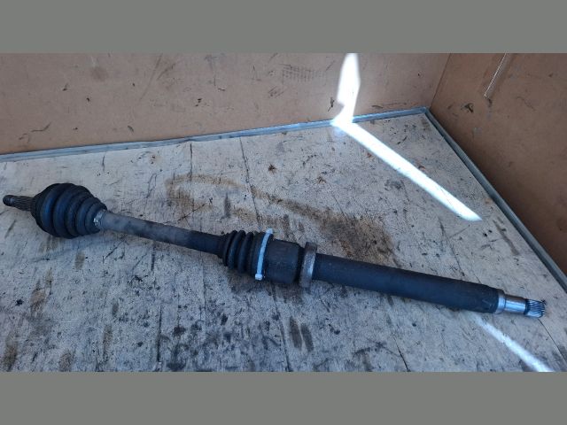 bontott FORD FOCUS I Jobb Féltengely