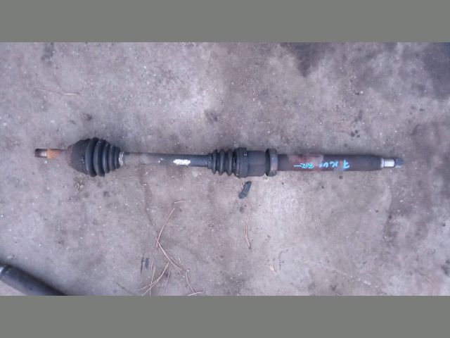 bontott FORD FOCUS I Jobb Féltengely