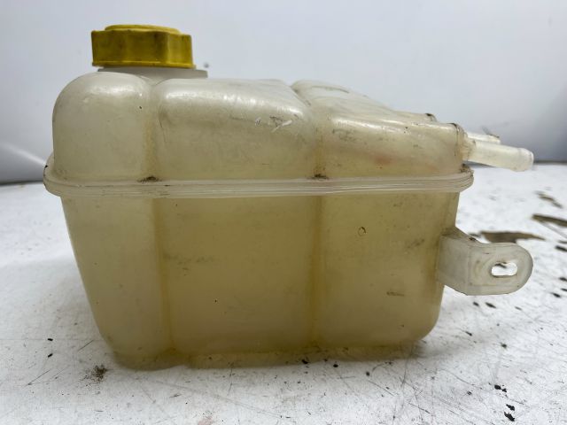 bontott FORD FOCUS I Kiegyenlítő Tartály