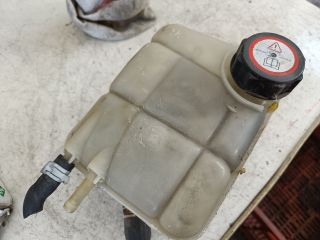bontott FORD FOCUS I Kiegyenlítő Tartály