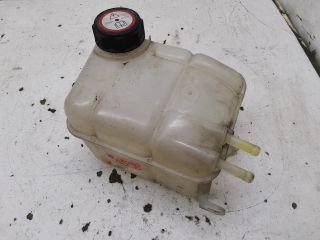 bontott FORD FOCUS I Kiegyenlítő Tartály