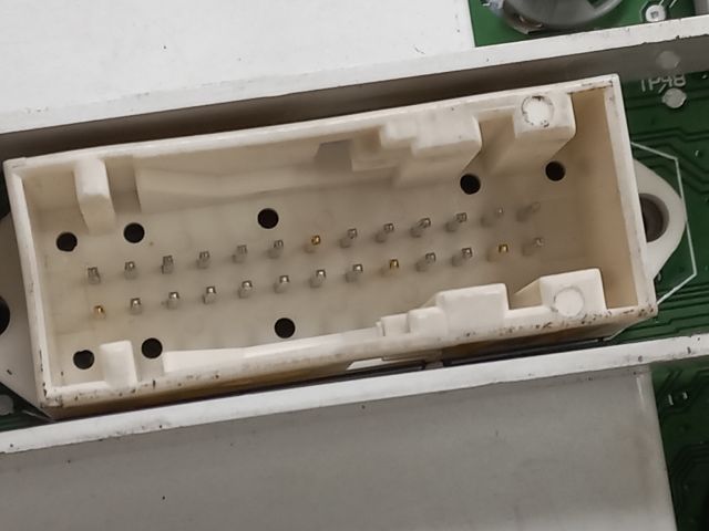 bontott FORD FOCUS I Kilométeróra