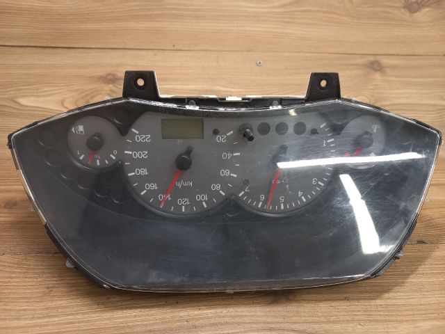 bontott FORD FOCUS I Kilométeróra