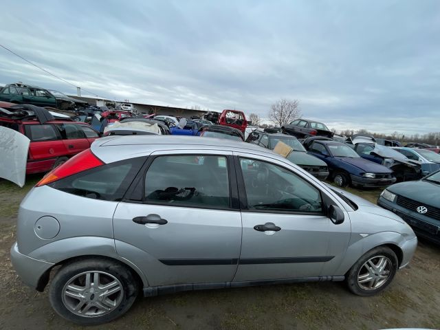 bontott FORD FOCUS I Klímahűtő Ventilátor