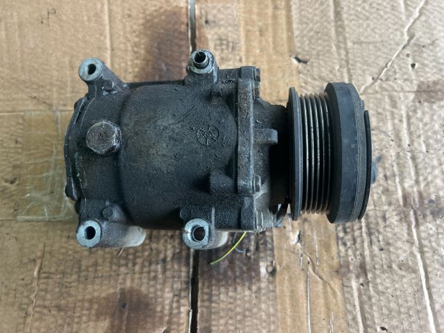 bontott FORD FOCUS I Klímakompresszor