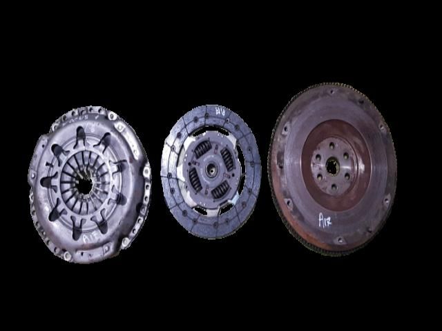 bontott FORD FOCUS I Kuplung Szett (Szerkezet, Tárcsa)