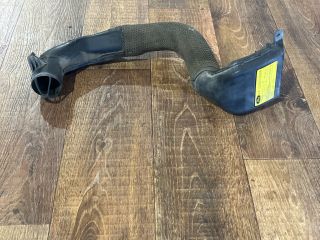 bontott FORD FOCUS I Légbeömlő Cső