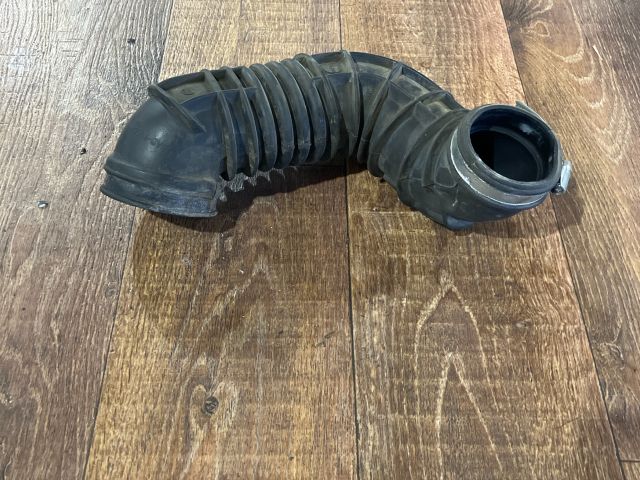 bontott FORD FOCUS I Légbeömlő Cső