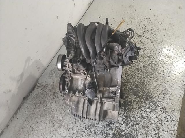 bontott FORD FOCUS I Motor (Fűzött blokk hengerfejjel)