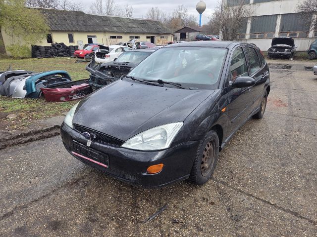 bontott FORD FOCUS I Motor (Fűzött blokk hengerfejjel)