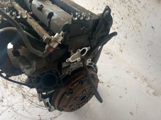 bontott FORD FOCUS I Motor (Fűzött blokk hengerfejjel)