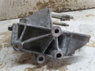 bontott FORD FOCUS I Motor Tartó Bak (Fém)