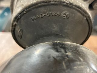 bontott FORD FOCUS I Motor Tartó Bak Jobb