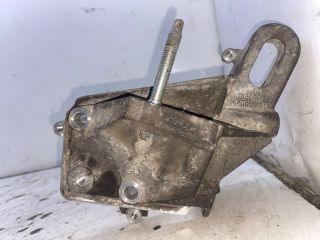 bontott FORD FOCUS I Motor Tartó Bak Jobb