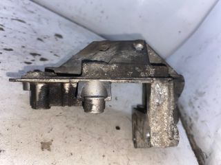 bontott FORD FOCUS I Motor Tartó Bak Jobb