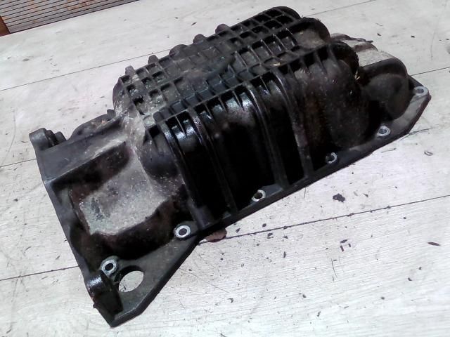 bontott FORD FOCUS I Olajteknő