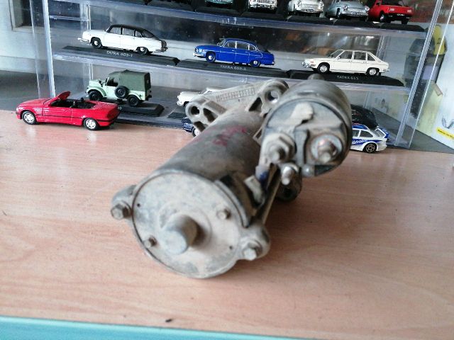 bontott FORD FOCUS I Önindító