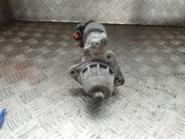 bontott FORD FOCUS I Önindító