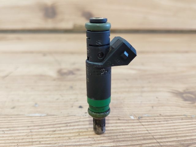 bontott FORD FOCUS I Porlasztó (1 db)