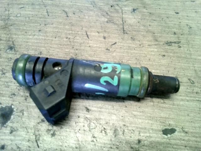 bontott FORD FOCUS I Porlasztó (1 db)