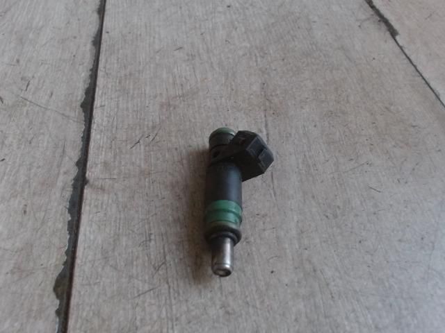 bontott FORD FOCUS I Porlasztó (1 db)