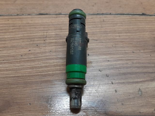 bontott FORD FOCUS I Porlasztó (1 db)