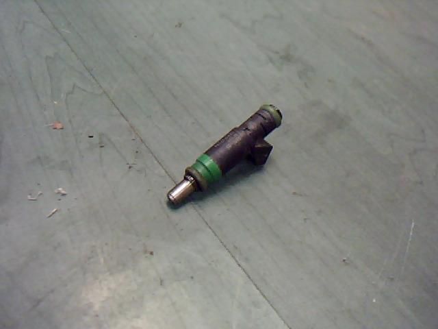 bontott FORD FOCUS I Porlasztó (1 db)