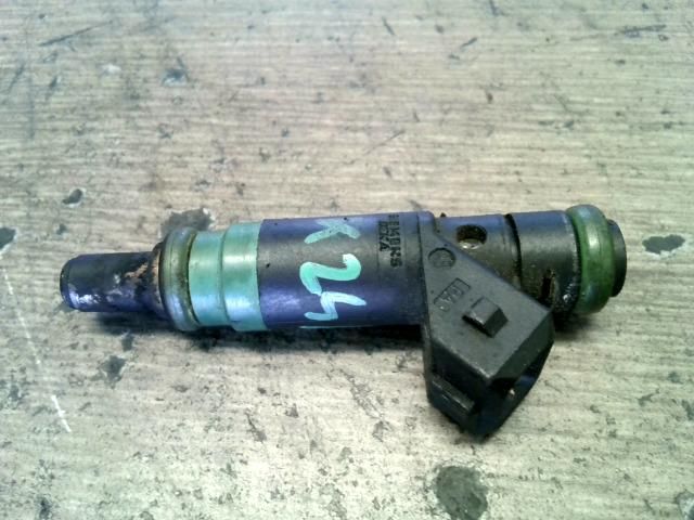 bontott FORD FOCUS I Porlasztó (1 db)