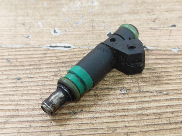 bontott FORD FOCUS I Porlasztó (1 db)