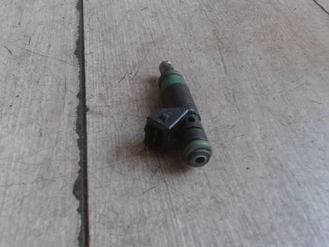 bontott FORD FOCUS I Porlasztó (1 db)