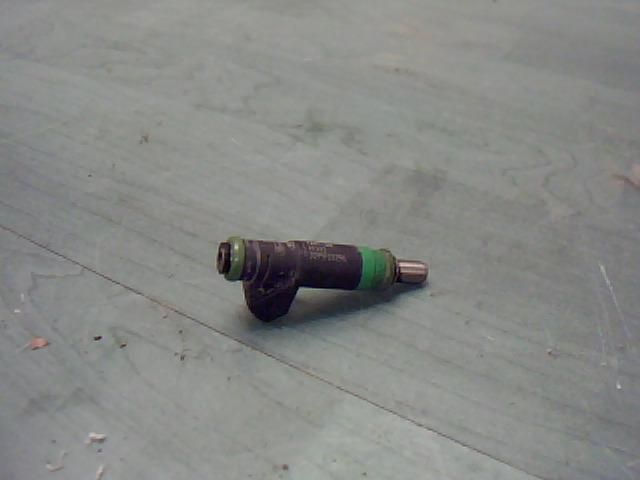 bontott FORD FOCUS I Porlasztó (1 db)