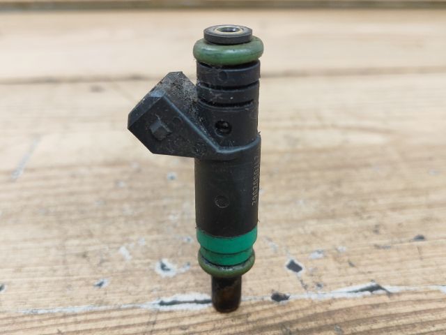 bontott FORD FOCUS I Porlasztó (1 db)