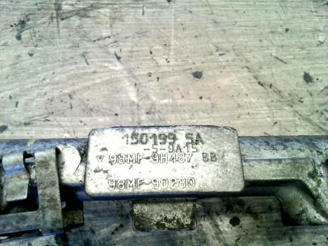 bontott FORD FOCUS I Porlasztó Sor / Híd