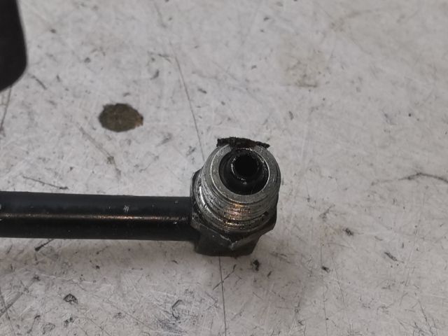 bontott FORD FOCUS I Szervócső