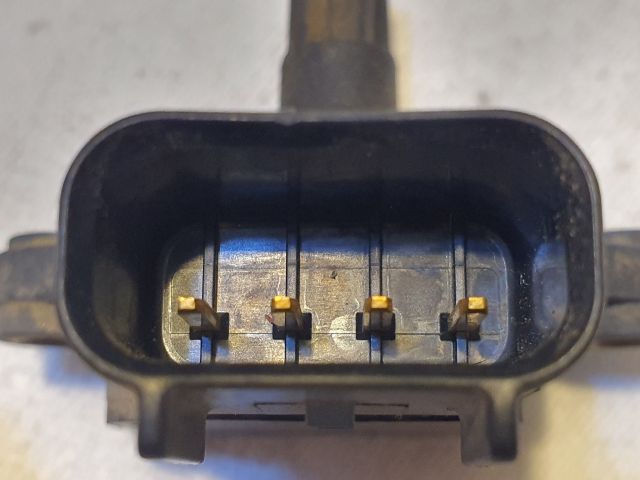 bontott FORD FOCUS I Szívócső Nyomásérzékelő