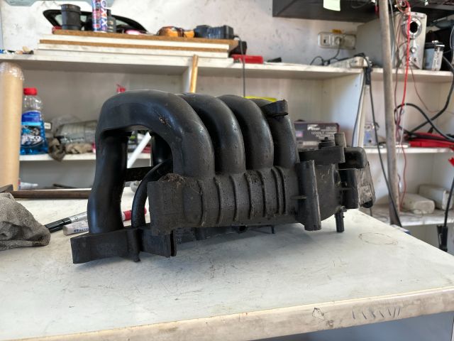 bontott FORD FOCUS I Szívósor