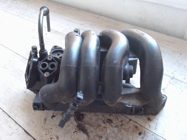 bontott FORD FOCUS I Szívósor