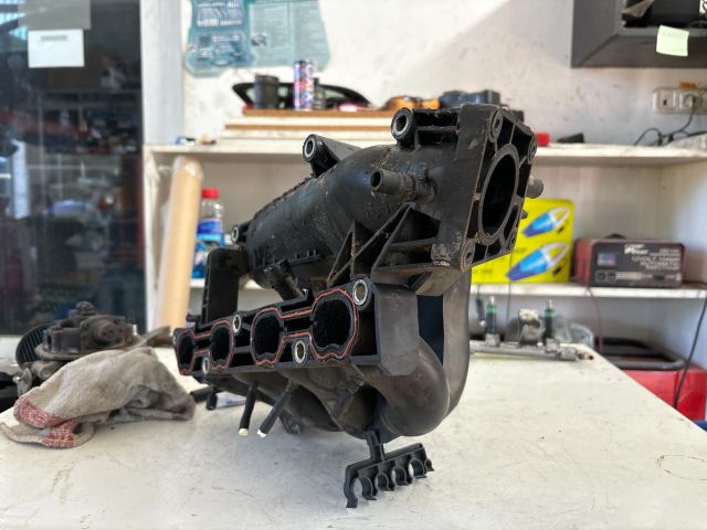 bontott FORD FOCUS I Szívósor