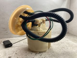 bontott FORD FOCUS I Üzemanyag Szivattyú