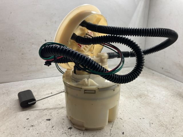 bontott FORD FOCUS I Üzemanyag Szivattyú