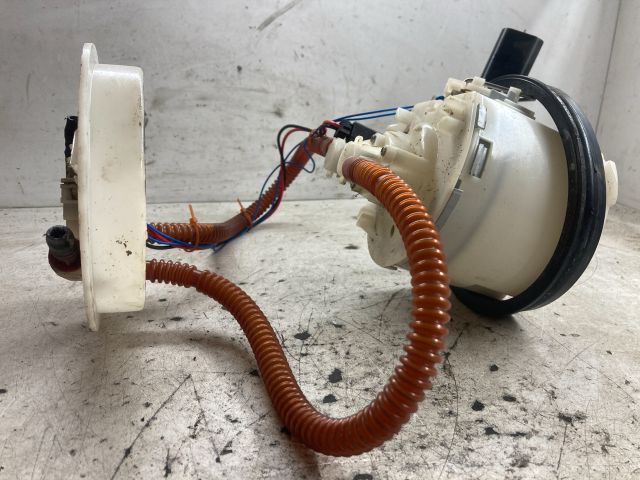 bontott FORD FOCUS I Üzemanyag Szivattyú