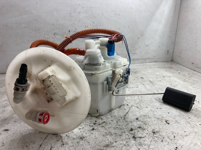 bontott FORD FOCUS I Üzemanyag Szivattyú