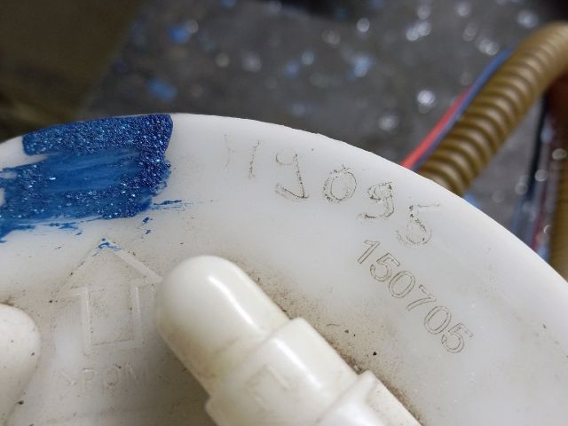 bontott FORD FOCUS I Üzemanyag Szivattyú