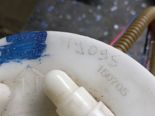 bontott FORD FOCUS I Üzemanyag Szivattyú